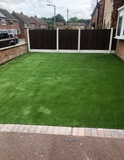 Artificial Lawns and Fencing in Scunthorpe
